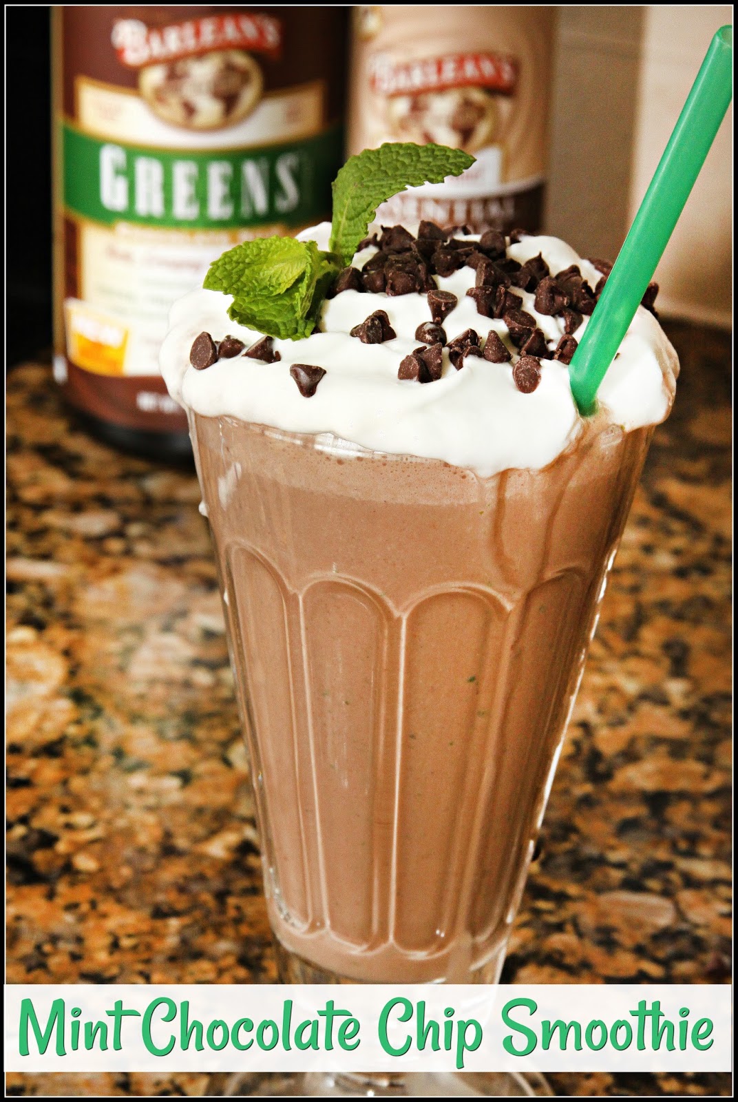 https://www.4theloveoffoodblog.com/wp-content/uploads/2017/10/mintchocsmoothie.jpg