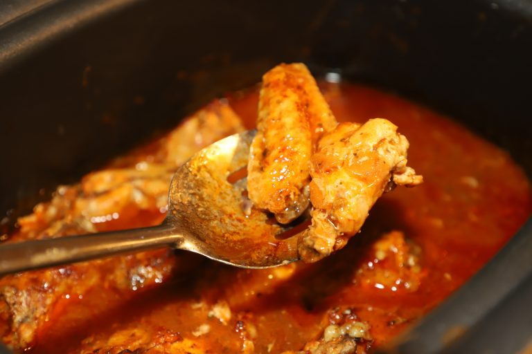 Crispy Buffalo Chicken Wings in the Crock-Pot - For the Love of Food