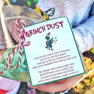Grinch Dust Recipe with Printable Bag Toppers and Tags - For the Love ...