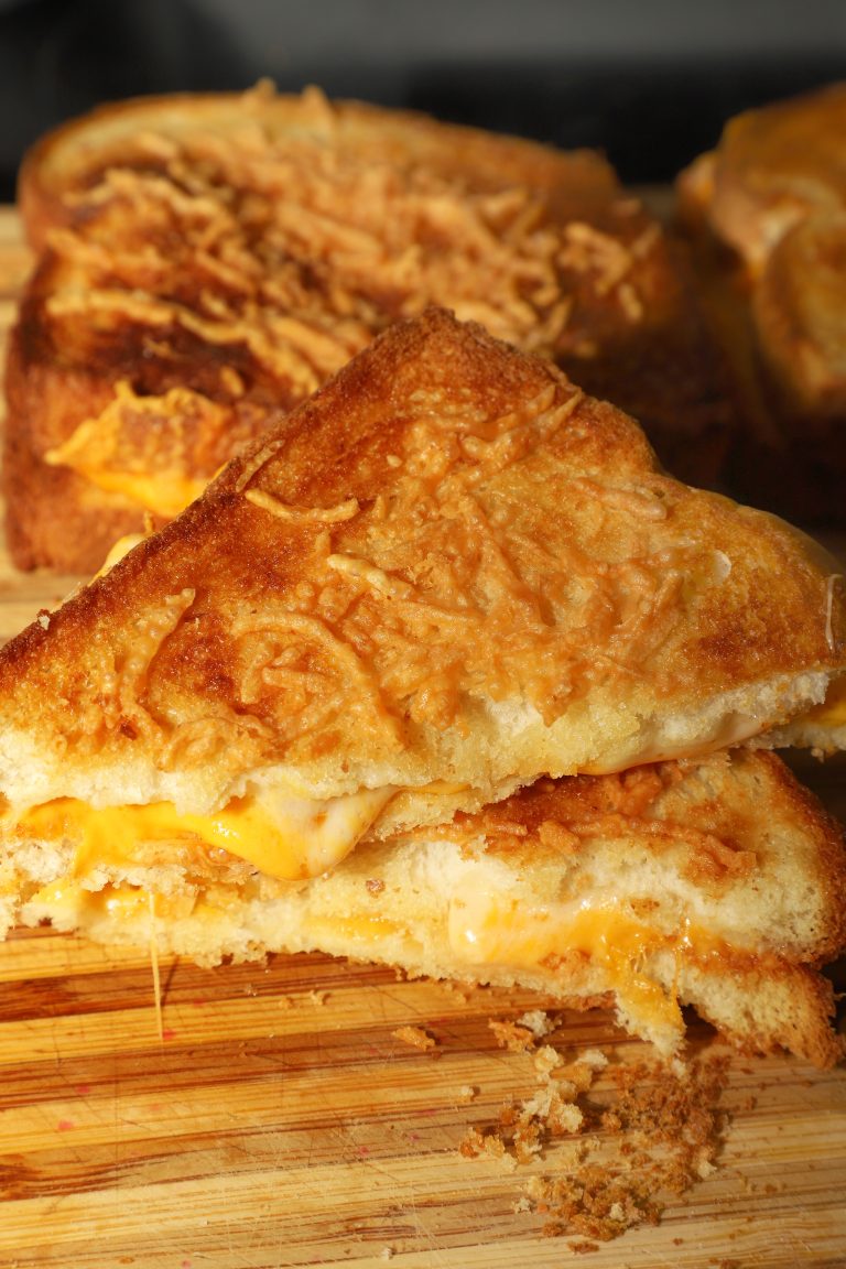 3 Cheese Grilled Cheese Sandwich - in the Air Fryer! - For the Love of Food