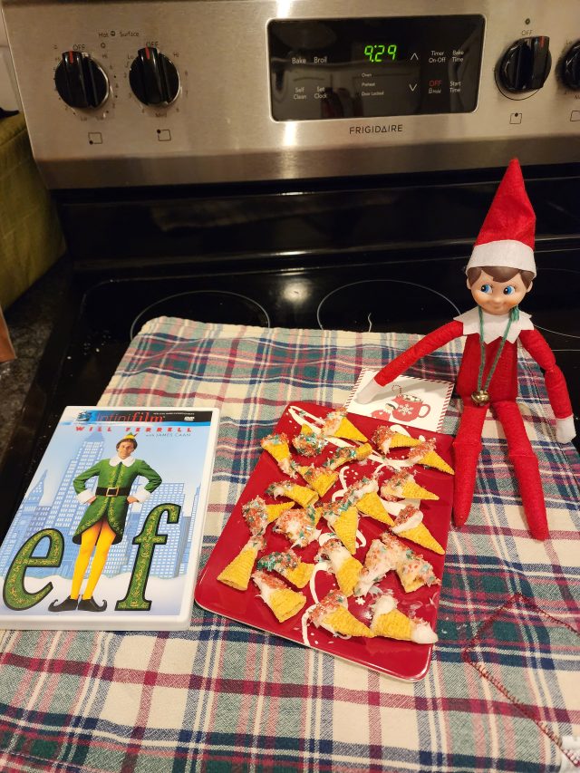 Vanilla Elf Hats Christmas Snack | Elf on the Shelf Idea - For the Love ...